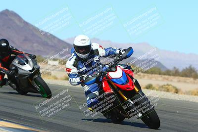 media/Mar-12-2022-SoCal Trackdays (Sat) [[152081554b]]/Turn 14 Inside (155pm)/